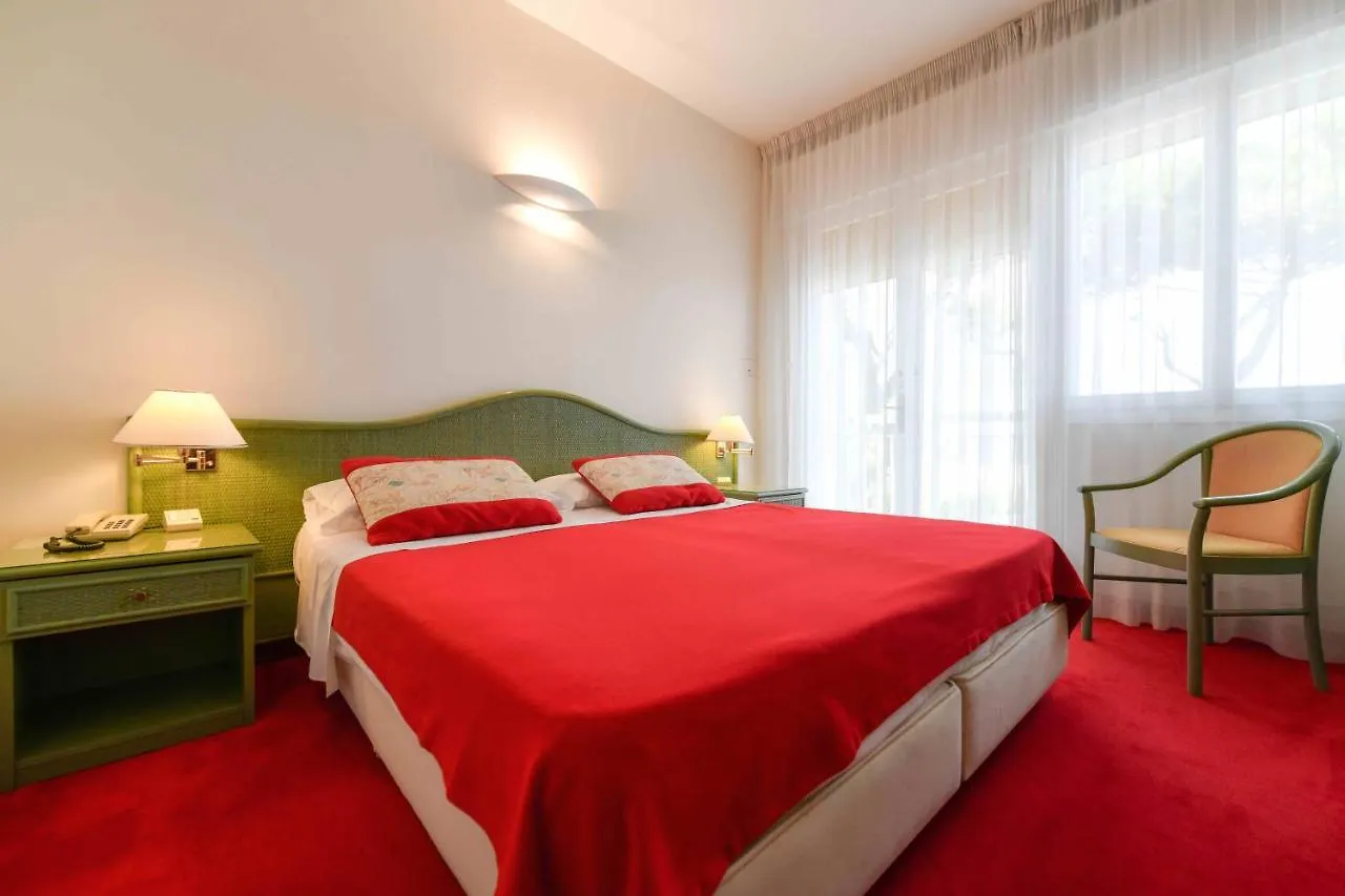 Hotel Majestic Lido di Jesolo 4*,  Italien
