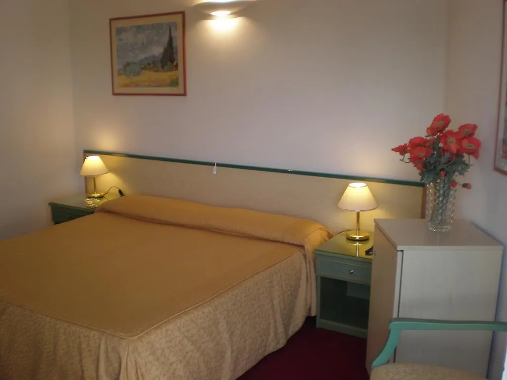 Hotel Majestic Lido di Jesolo 4*,