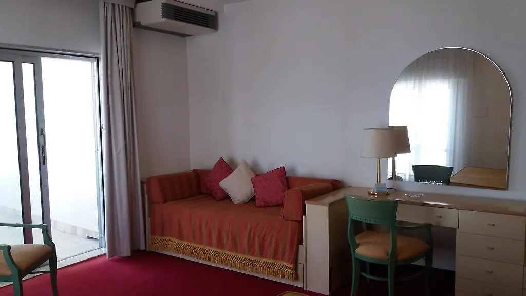 Hotel Majestic Lido di Jesolo 4*,  Italien